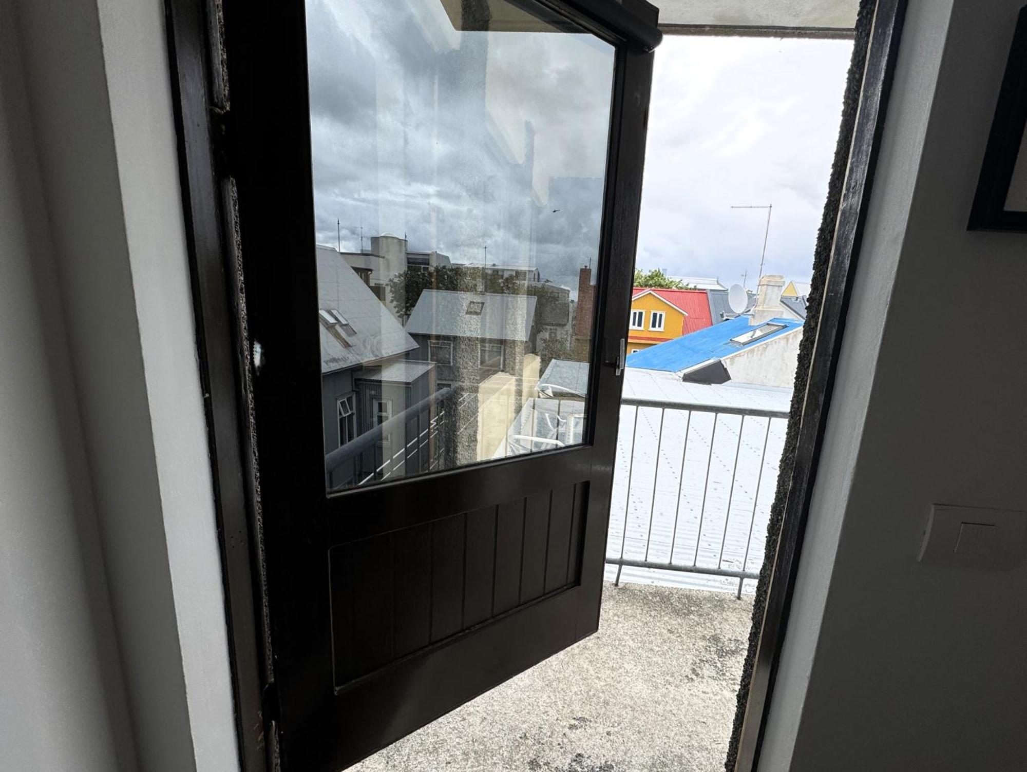 Day Dream L23 Guesthouse Рейкявик Екстериор снимка