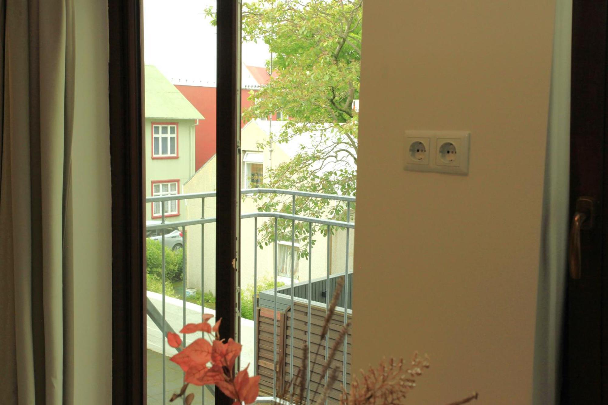 Day Dream L23 Guesthouse Рейкявик Екстериор снимка